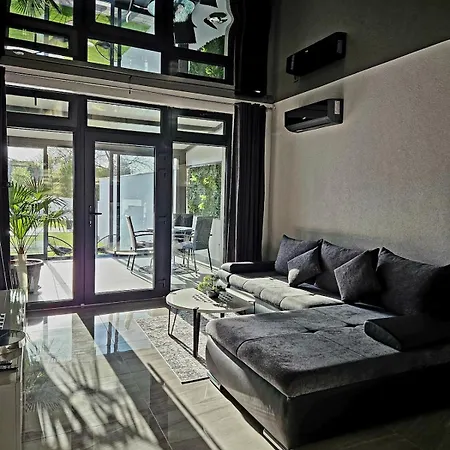 Apartman Noa Slavonski Brod Exterior photo